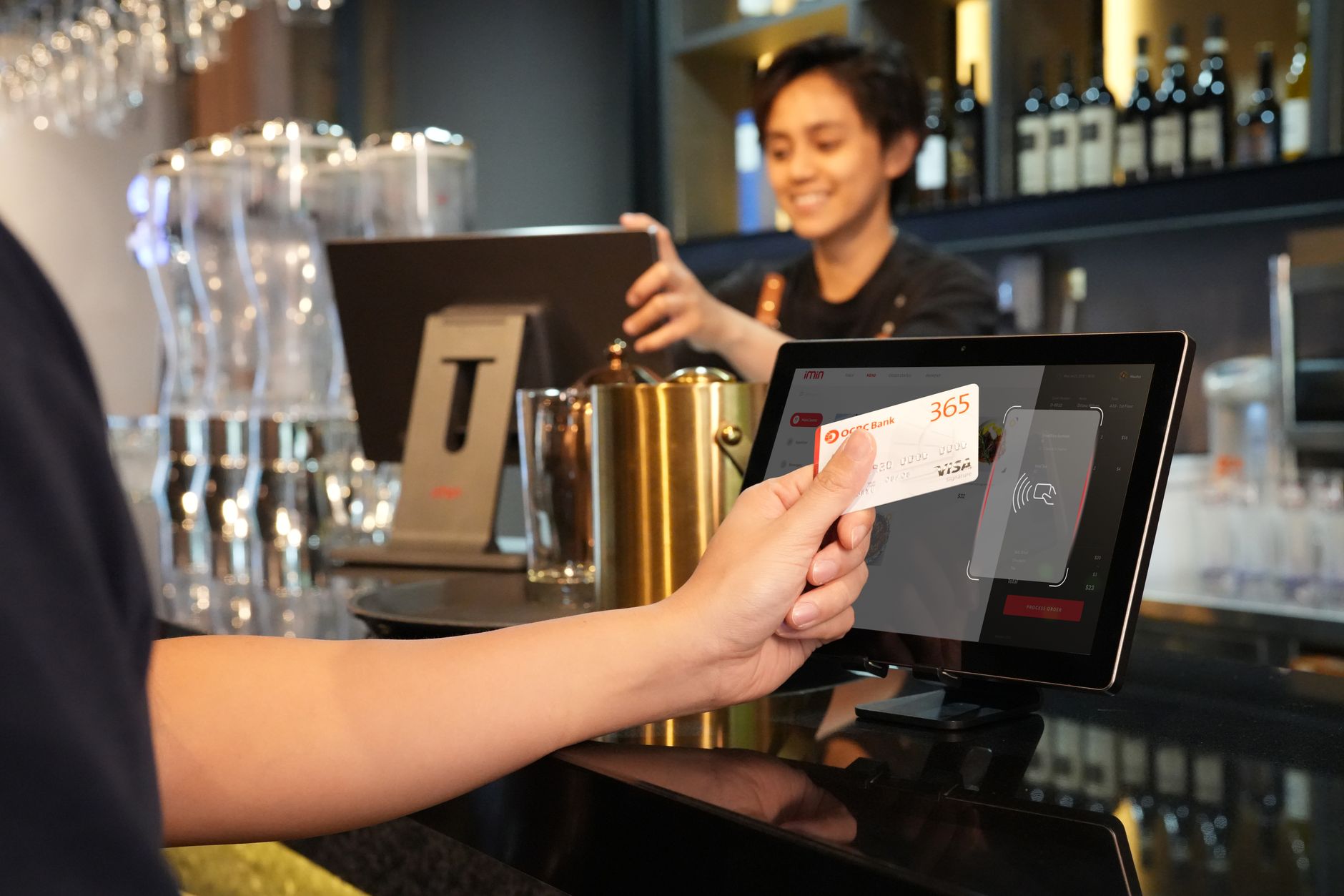 Digital Business Card Australia: Why Brisbane Lawyers Quit Paper