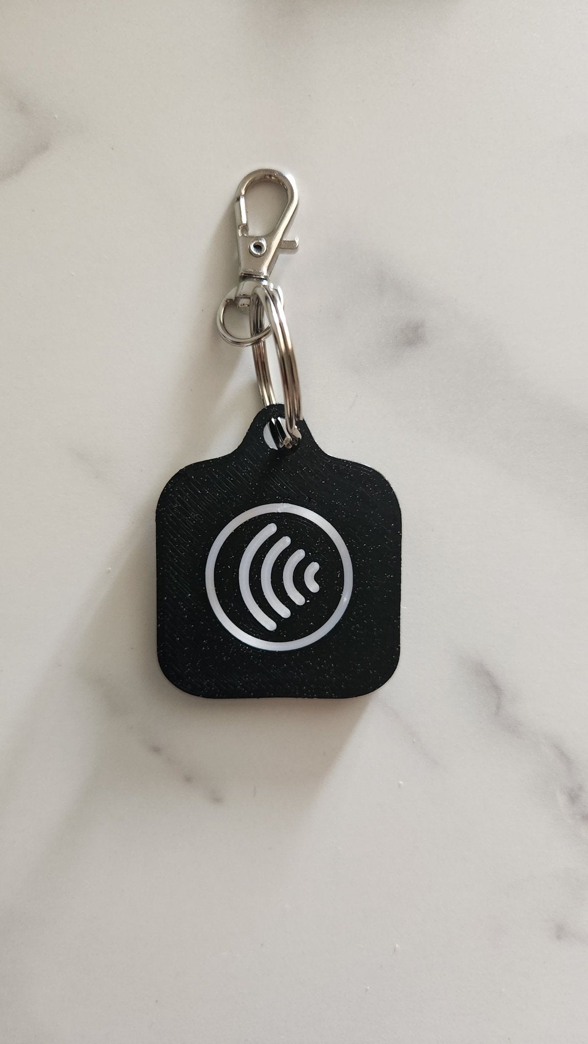 Social Tags (Seamless) - Smart Tap